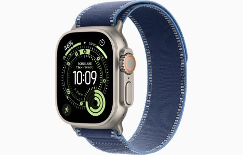 Apple Watch Ultra 3 GPS + Cellular, 49 mm-es natúr titántok, kék-élénkkék Terep pánt – M/L